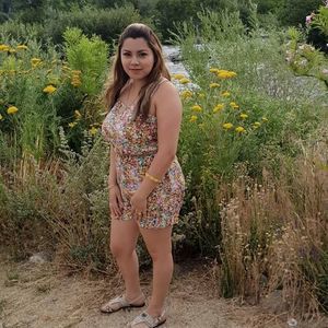 Meet your Posher, Yolanda